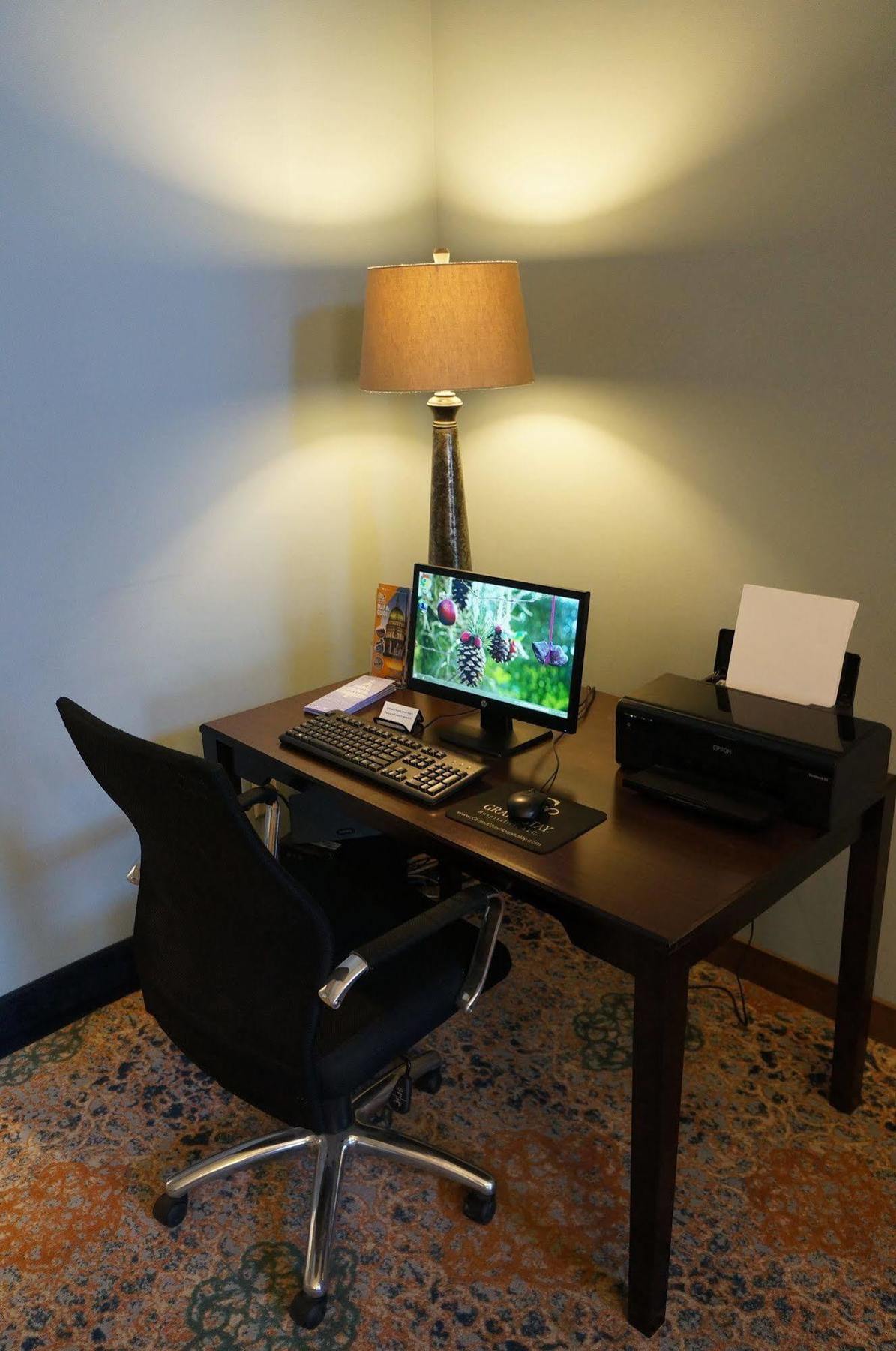 Grandstay Hotel & Suites Mount Horeb - Madison Ngoại thất bức ảnh
