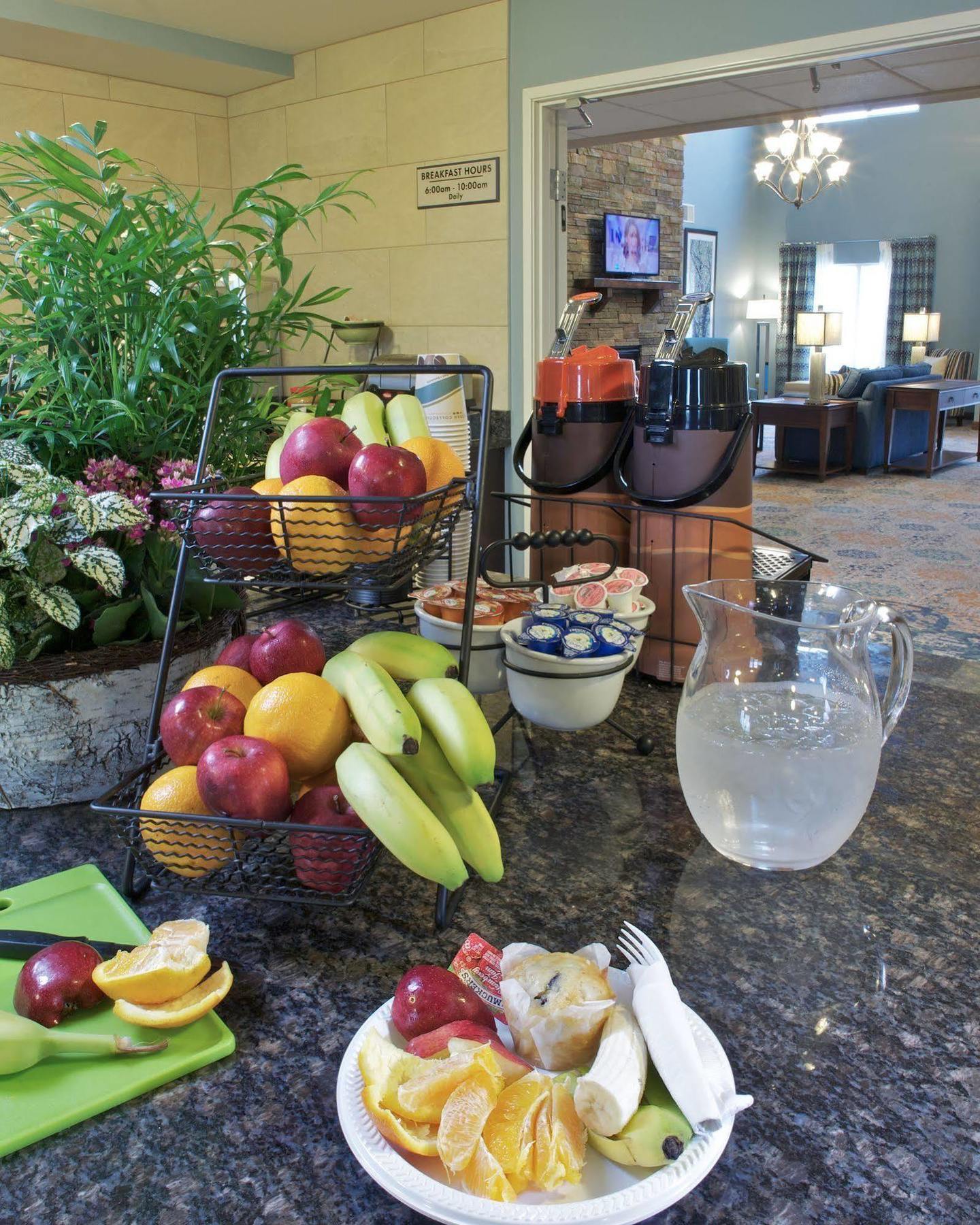 Grandstay Hotel & Suites Mount Horeb - Madison Ngoại thất bức ảnh